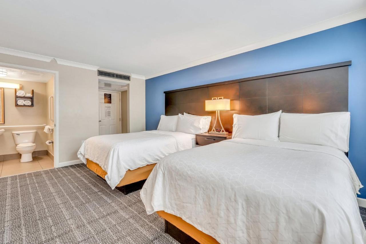 Staybridge Suites Savannah Historic District By Ihg Bagian luar foto