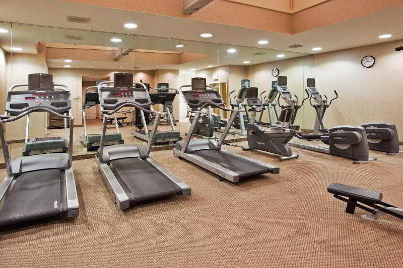 Staybridge Suites Savannah Historic District By Ihg Bagian luar foto