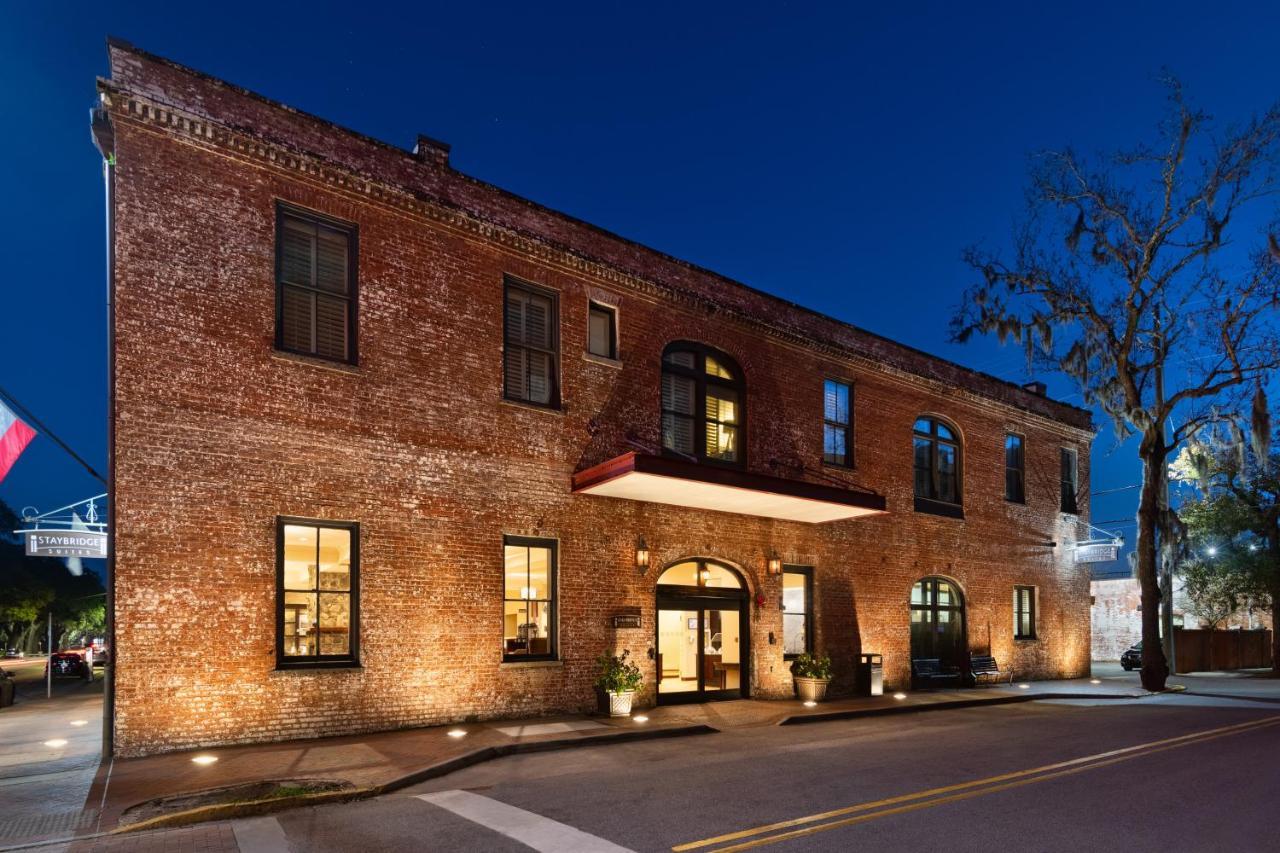 Staybridge Suites Savannah Historic District By Ihg Bagian luar foto